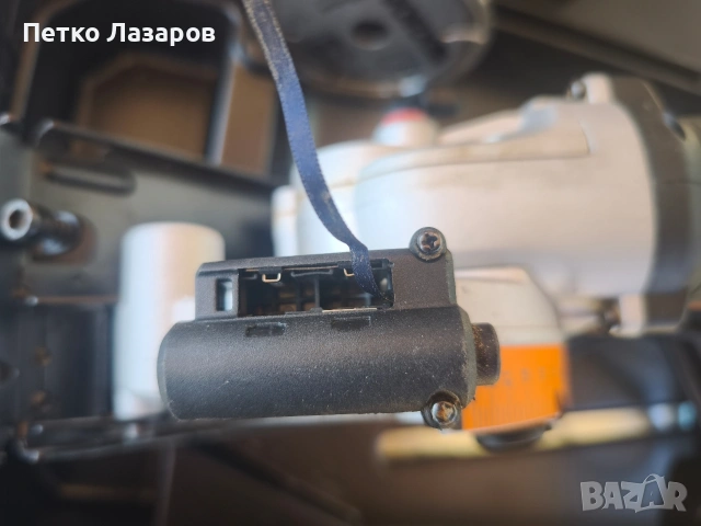 Мини циркуляр worx, снимка 4 - Циркуляри - 54987285