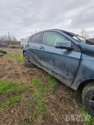 ✅ Продавам Mercedes А160 D 2018г. на ЧАСТИ (Мерцедес А160 A Class CDI). Прочети описанието 😉, снимка 4 - Части - 54117039