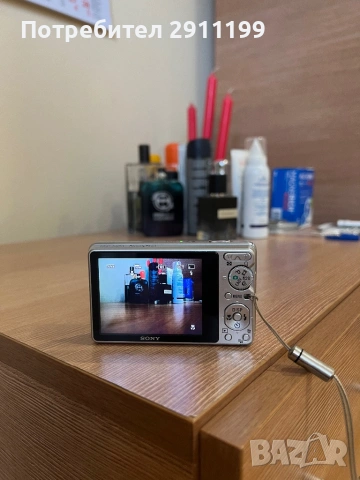 Фотоапарат Sony 10,1 Mp с подаръци, снимка 4 - Фотоапарати - 54657475