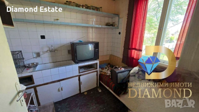 Двуетажна къща в Димитровград, кв. Черноконево, снимка 10 - Къщи - 54424257