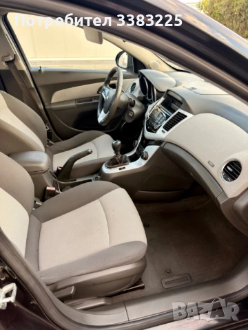 Продавам Chevrolet Cruze LS 2009, снимка 5 - Автомобили и джипове - 54910018