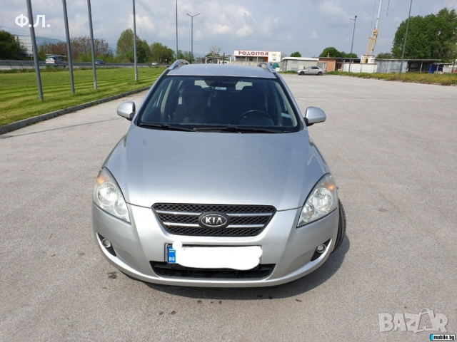 Kia Ceed 1.6 CRDi GT, снимка 1 - Автомобили и джипове - 53993185