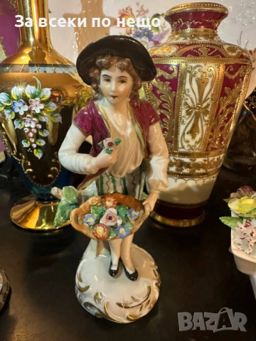 Sitzendorf Germany  “ Цветарите” класически немски фигури от средата на 20 век Код P2077, снимка 10 - Декорация за дома - 54035049