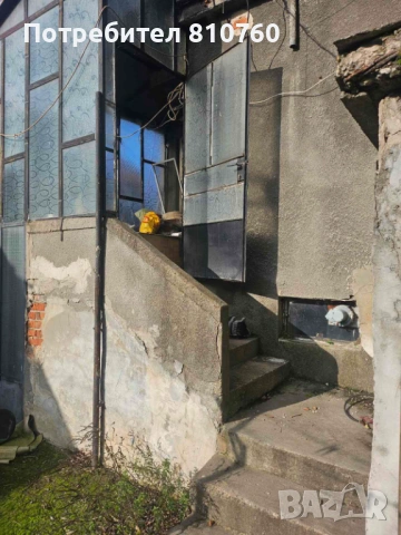 Продава къща широк център - Арда, снимка 2 - Къщи - 54330683