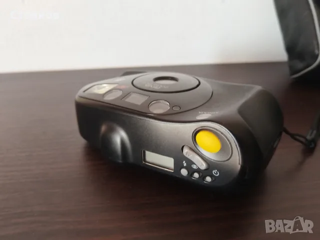 Камера  MINOLTA Riva Zoom Pico Japan, снимка 11 - Фотоапарати - 48009056