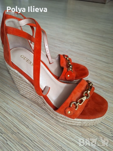 Guess сандали на платформа