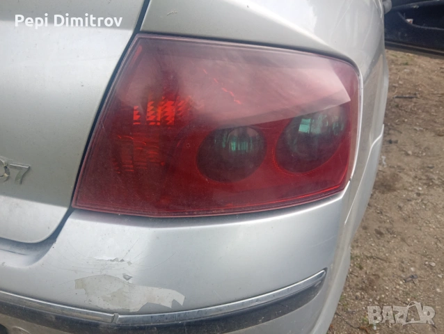 Десен стоп Пежо 407  за Peugeot 407 2004 година, снимка 2 - Части - 54198448