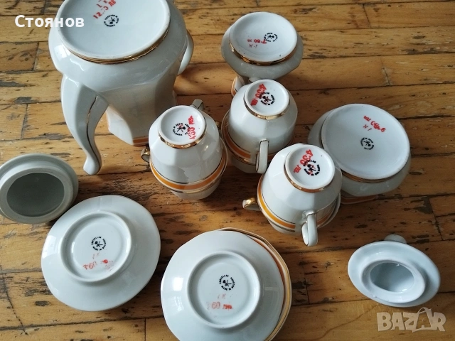 Порцеланови чаши за кафе от Соца,Китка-Нови пазар, снимка 5 - Други ценни предмети - 54566239