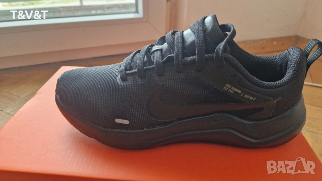 Оригинални и Нови Nike дамски маратонки