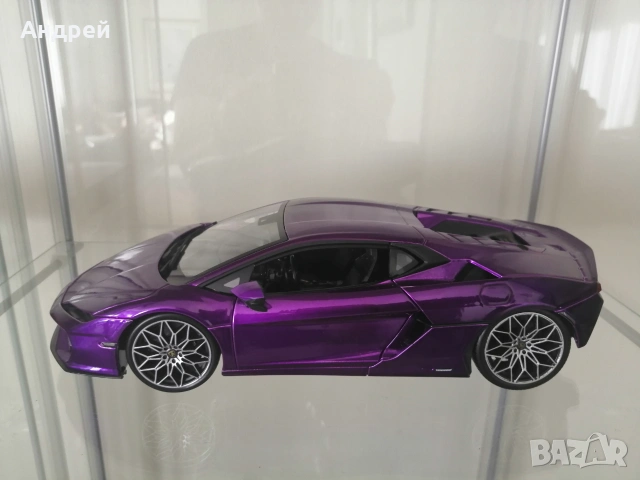 Lamborgini Temerario, Burago 1:18, снимка 5 - Колекции - 55206709