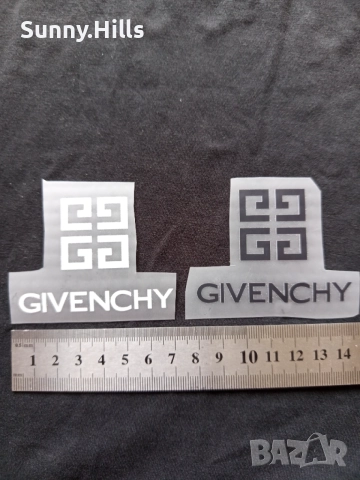 Стикери за дрехи Givenchy