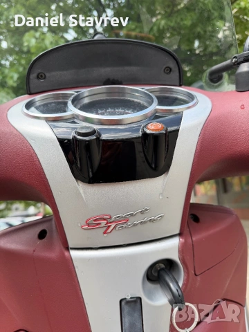 Продавам Piaggio Beverly 350st, снимка 8 - Мотоциклети и мототехника - 54505773