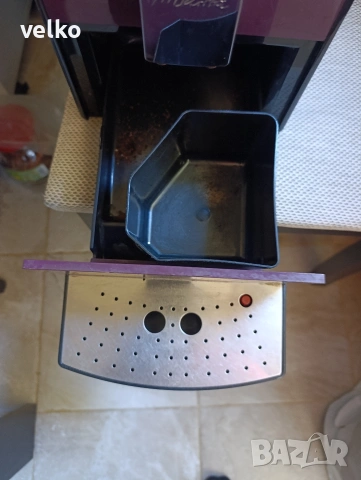 каферобот автомат Melitta type e 955-101, снимка 3 - Кафемашини - 54550069