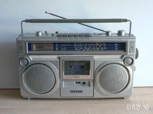Като нов!!! Sanyo M9924.почти не ползван! 