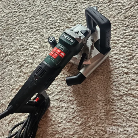 METABO MFE 40, 1900 W, 40 мм, 125 мм фреза за канали, снимка 3 - Диамантени и режещи инструменти - 55623072