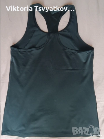 2 дамски потника Nike One Dri-FIT Swoosh, размер S, снимка 3 - Спортни екипи - 55163852