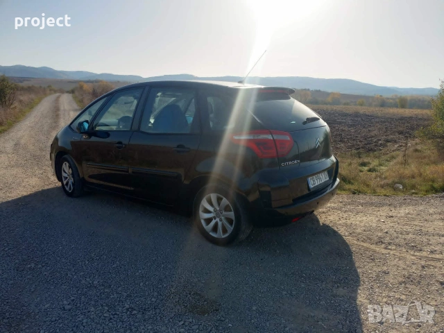 Citroen C4 Picasso 1.8 АГУ CLIMA, снимка 11 - Автомобили и джипове - 55271939