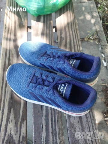 Маратонки adidas в отлично състояние № 39 1/3 , снимка 3 - Маратонки - 54997934