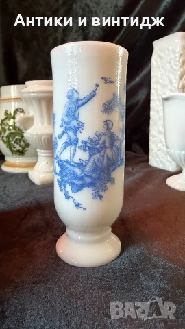 Лот ретро предмети от млечно стъкло (Milk Glass) – Avon, Западна Германия, снимка 3 - Други ценни предмети - 55466799