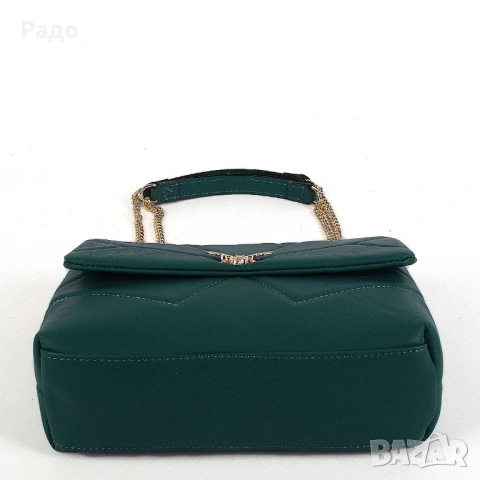 Нова дамска кожена чанта VERA Zeela естествена кожа MADE IN ITALY закопчалка златна Пчела раница, снимка 9 - Чанти - 54794461