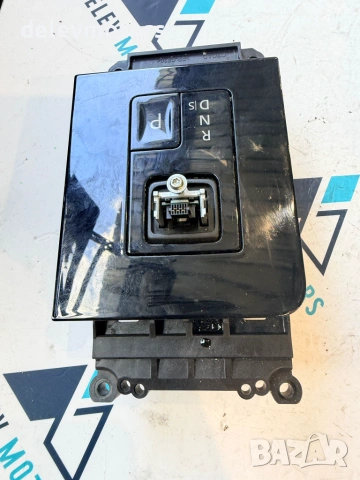M8A2-046C34-A селектор, избирач за скорости от Land Rover Range Rover Velar (L560) 3.0 D , снимка 2 - Части - 55281869