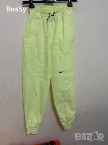Спортно долнище Nike