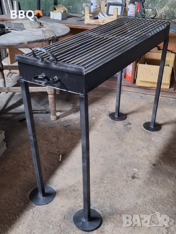 барбекю на Дървени въглища 