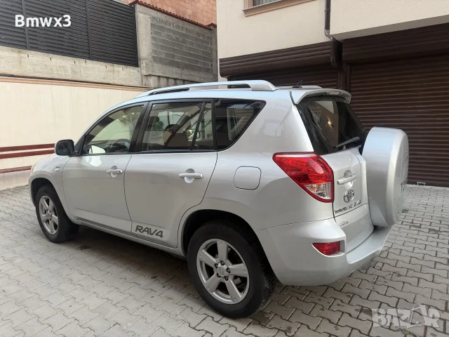 Toyota Rav 2 2.2 D4D 136к.с, снимка 4 - Автомобили и джипове - 55670452