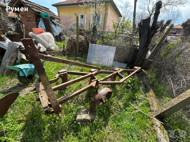 Плуг 4х25 (четворка) – здрав и масивен модел, снимка 5 - Селскостопанска техника - 54270155