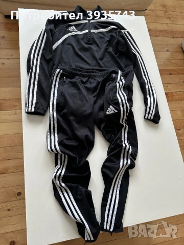 Adidas анцунг оригинален