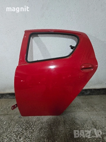 Задна лява врата Toyota Aygo 1 2005-2014 4врати