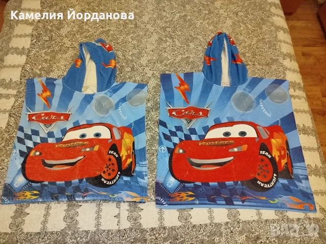 Продавам 2 хавлии-пончо за 10 евро!