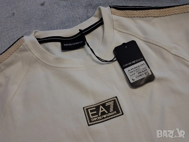 Emporio Armani EA7 Тениска L, снимка 4 - Тениски - 54933373