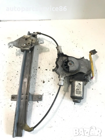 Стъклоповдигач за задна лява врата за Nissan Almera Tino 2.2 Di (2003) 400601T2