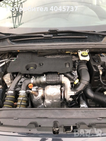 Peugeot 308 1.6Hdi, снимка 11 - Автомобили и джипове - 54683518