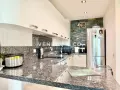 ЮЖЕН АПАРТАМЕНТ С ГЛЕДКА КЪМ АЛЬОША!! ВИСОК КЛАС!! НАПЪЛНО ОБЗАВЕДЕН И ОБОРУДВАН!!, снимка 5