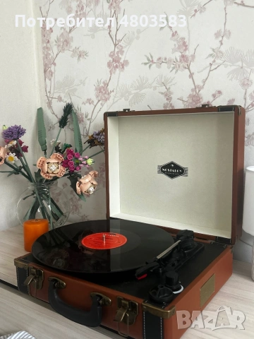 Jerry Lee ретро преносим грамофон , снимка 2 - Грамофонни плочи - 54265330