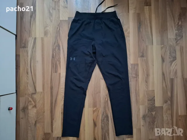 Under Armour-Долнище и къси панталони , снимка 2 - Спортни дрехи, екипи - 55449526