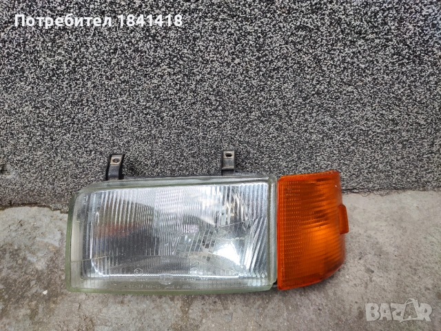 Ляв фар с мигач Hella за VW Transporter T4