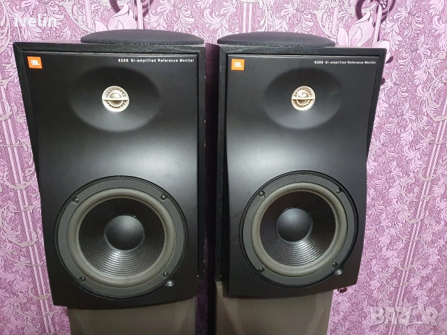 тонколони JBL 
