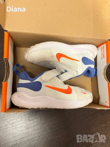 Детски маратонки Nike, снимка 7 - Детски маратонки - 54354834