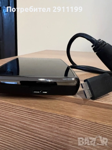 Външен диск Samsung 640GB, снимка 2 - Външни хард дискове - 54238499