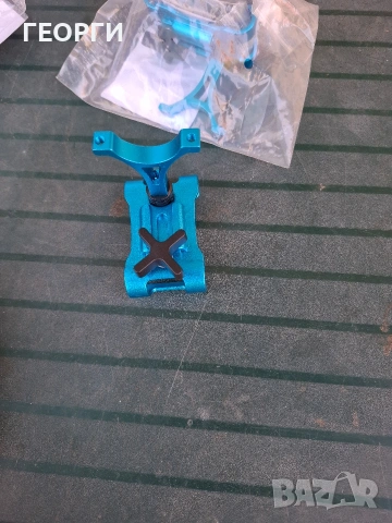 продавам три велопоставки за телефон, снимка 3 - Аксесоари за велосипеди - 54343214