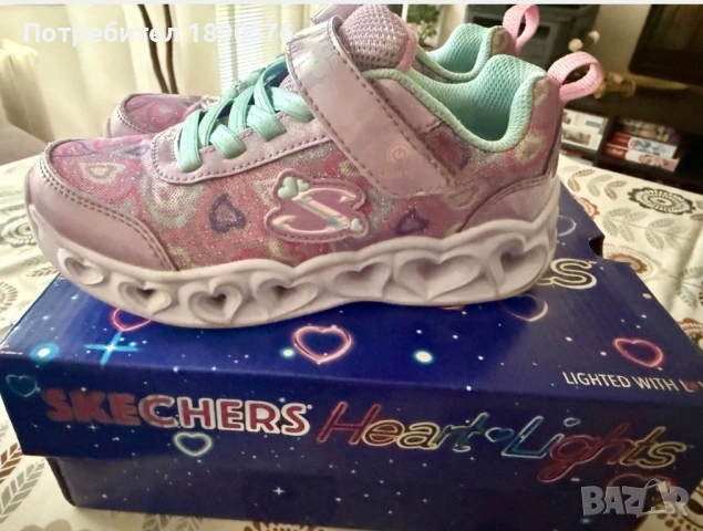 Детски маратонки Skechers, снимка 2 - Детски маратонки - 54660121