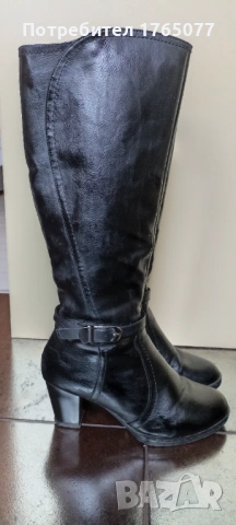 Дамски ботуши с пухена подплата 