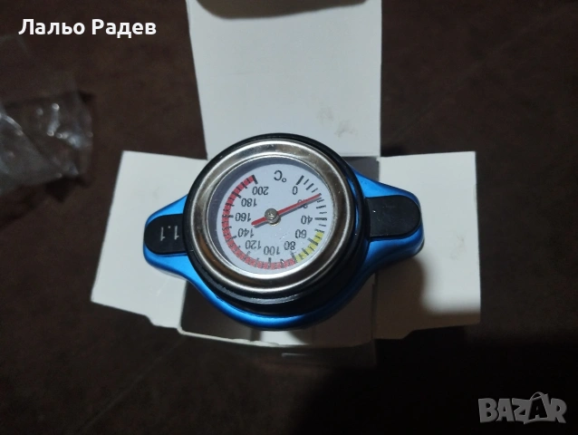 Капачка за радиатор с термо датчик., снимка 6 - Части - 54657144
