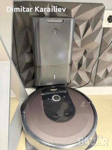 iRobot Roomba i8+