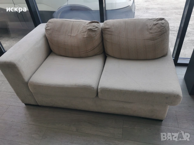 Продавам двуместен диван, снимка 2 - Дивани и мека мебел - 55135968