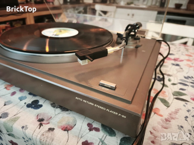 Грамофон Blaupunkt P60, снимка 3 - Грамофони - 54235312