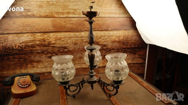 Стар полилей от мед и бронз. Три лампи с фасунга E27., снимка 7 - Полилеи - 54344019